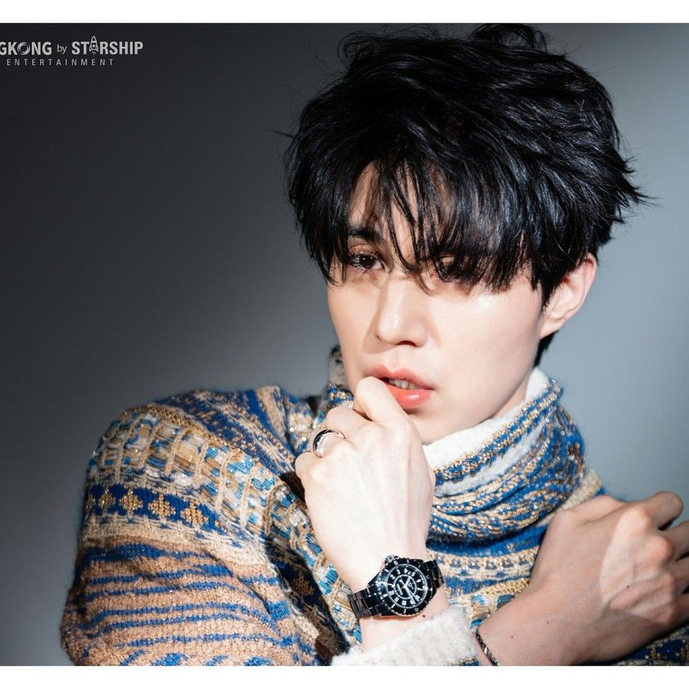 Behind-the-scenes cut of Lee Dongwook