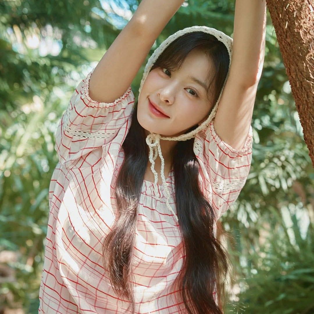 Latest photo of Seol Inah