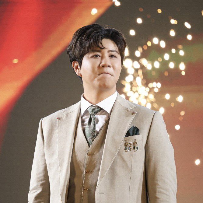 Foto terbaru dari Jin Haesung