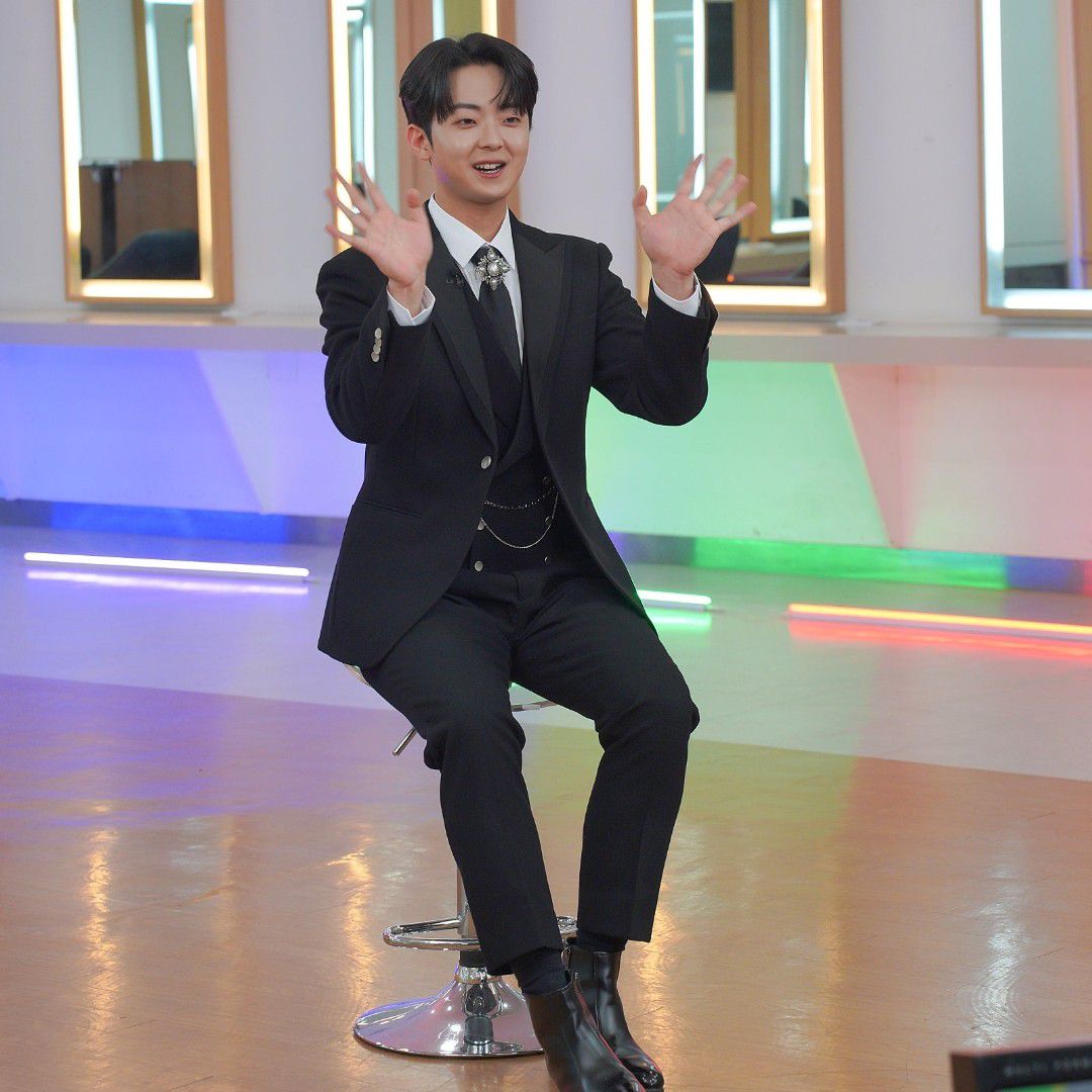 A moment captured by a fan of Park Minsu