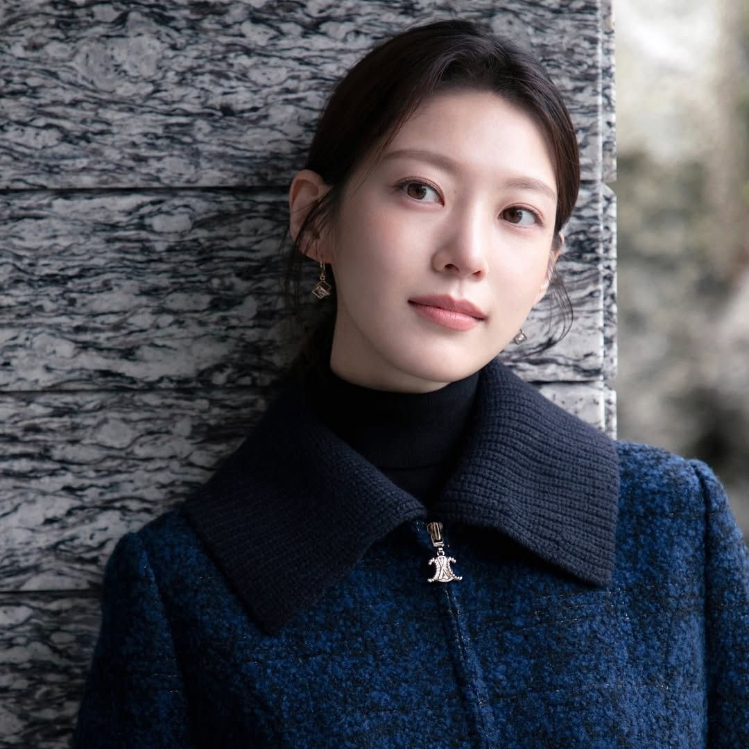 Latest photo of Gong Seungyeon