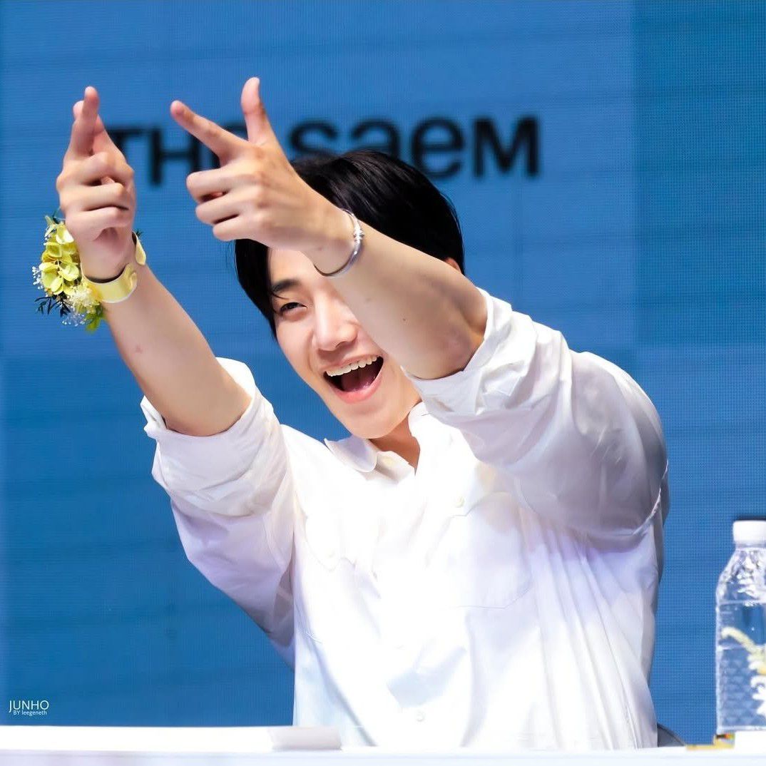 A moment captured by a fan of Lee Junho