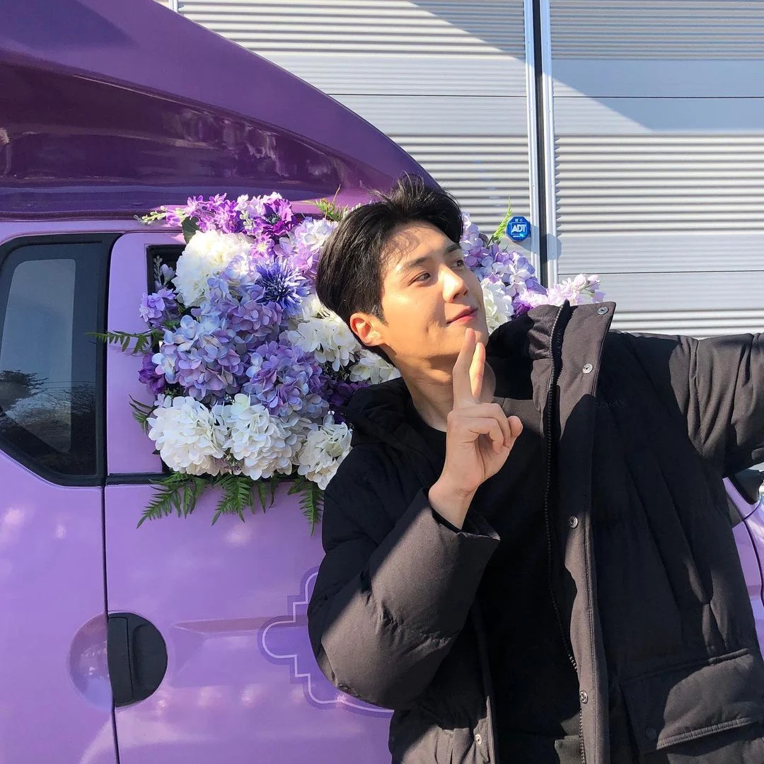 キム・ソンホの最近の活動ショット