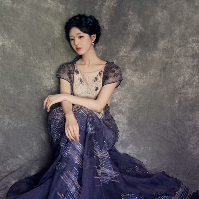 Behind-the-scenes cut of Zhao Lusi
