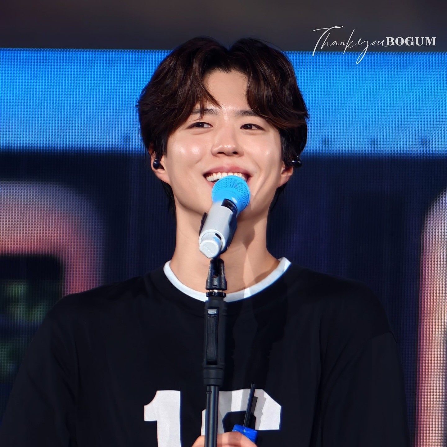 Recent activity shot of Park Bogum