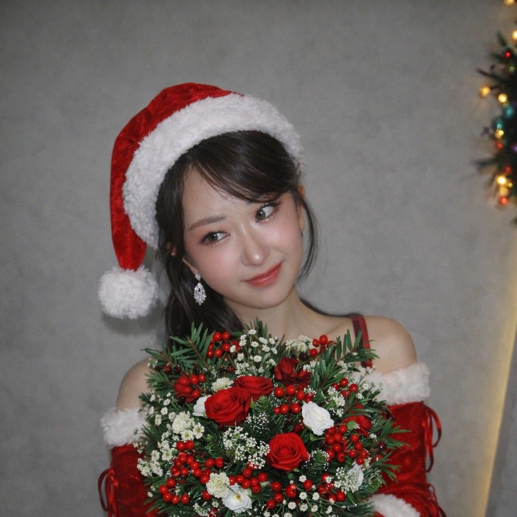 Foto terbaru dari Jeon Yujin