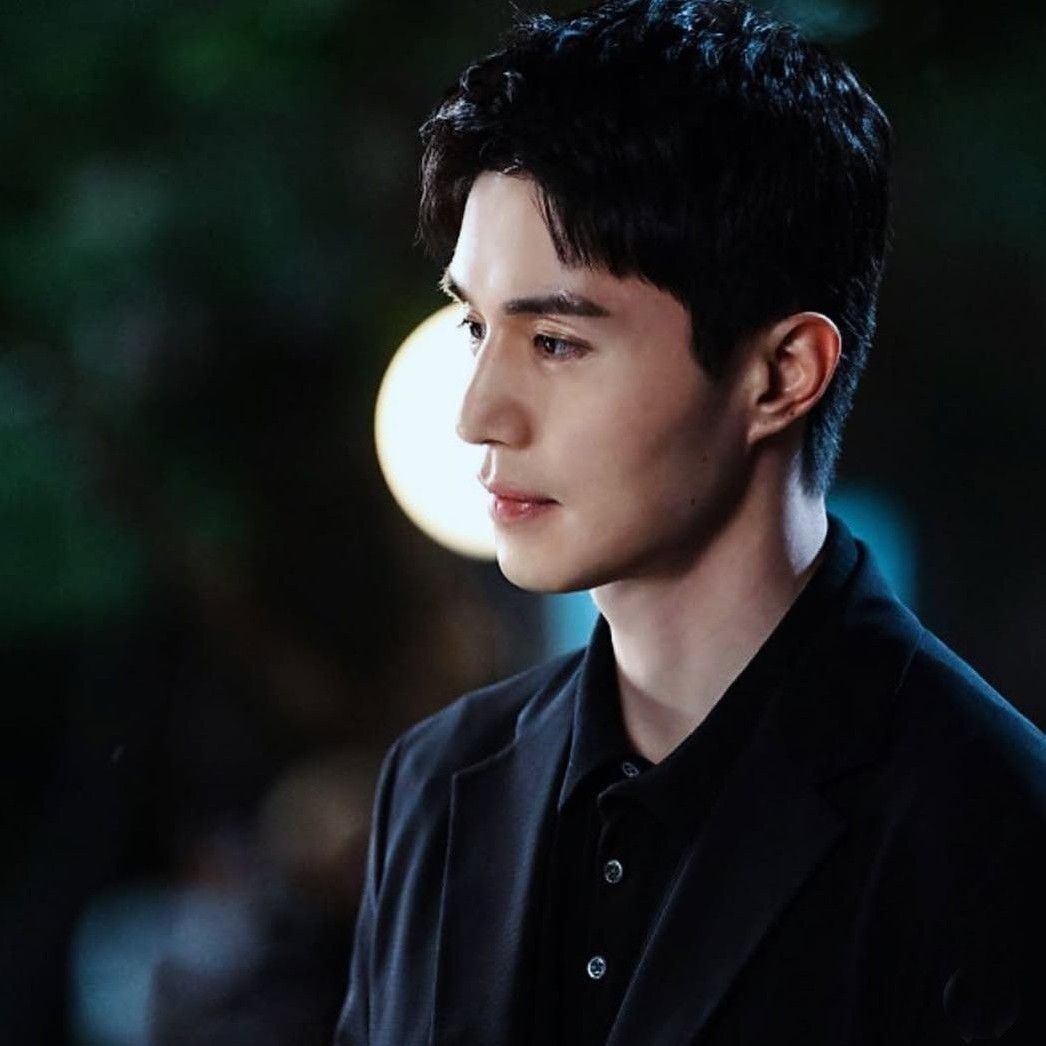 Cuplikan di balik layar dari Lee Dongwook