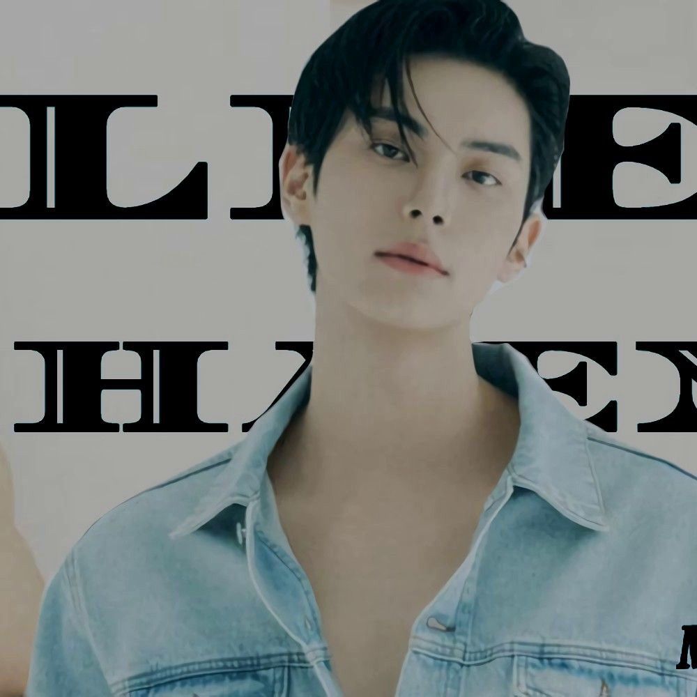 Behind-the-scenes cut of Lee Chaemin