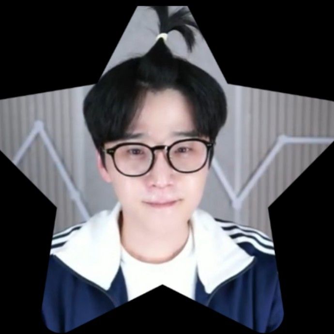 Recent activity shot of Park Jihoo (Mr. Trot 3)