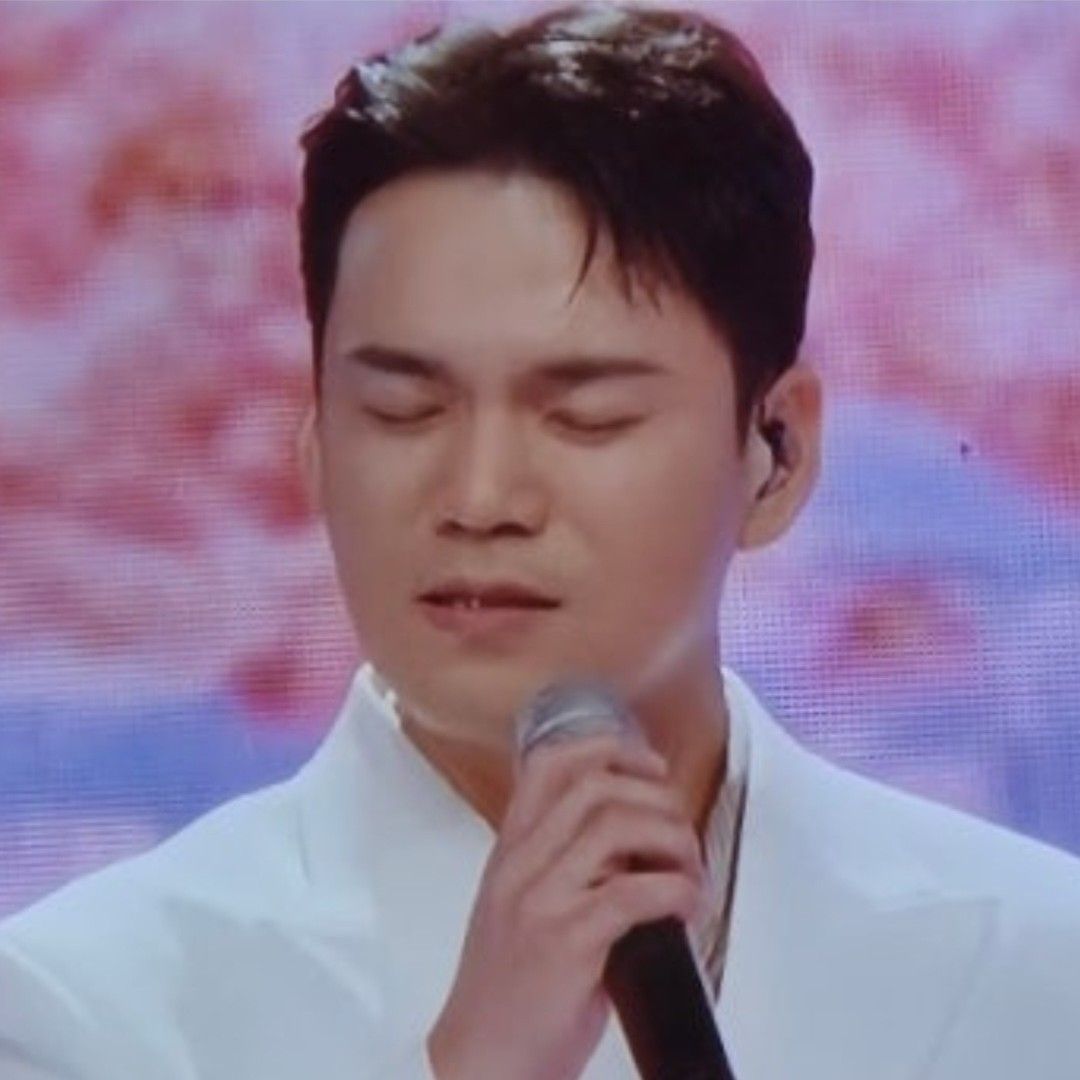A moment captured by a fan of Lee Jung