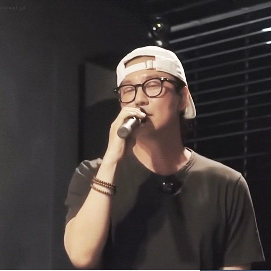 A moment captured by a fan of Kim Namgil