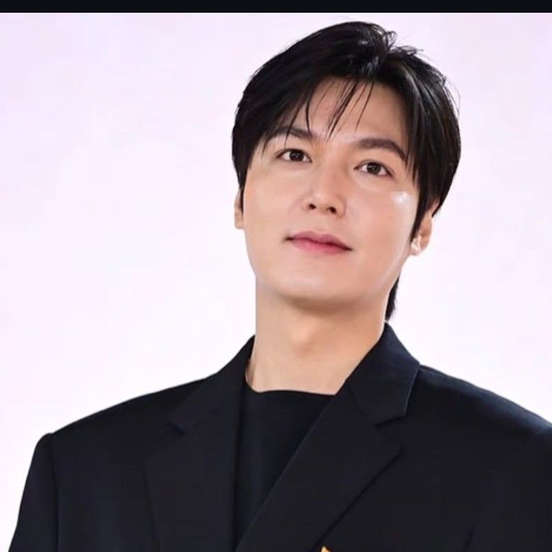 Behind-the-scenes cut of Lee Minho