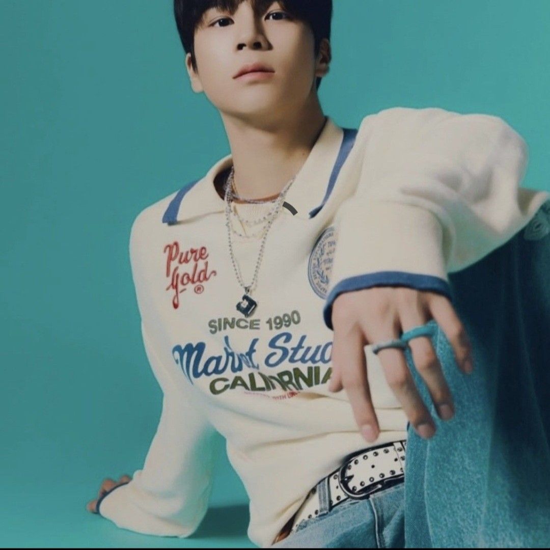 Recent activity shot of Jeong Dongwon