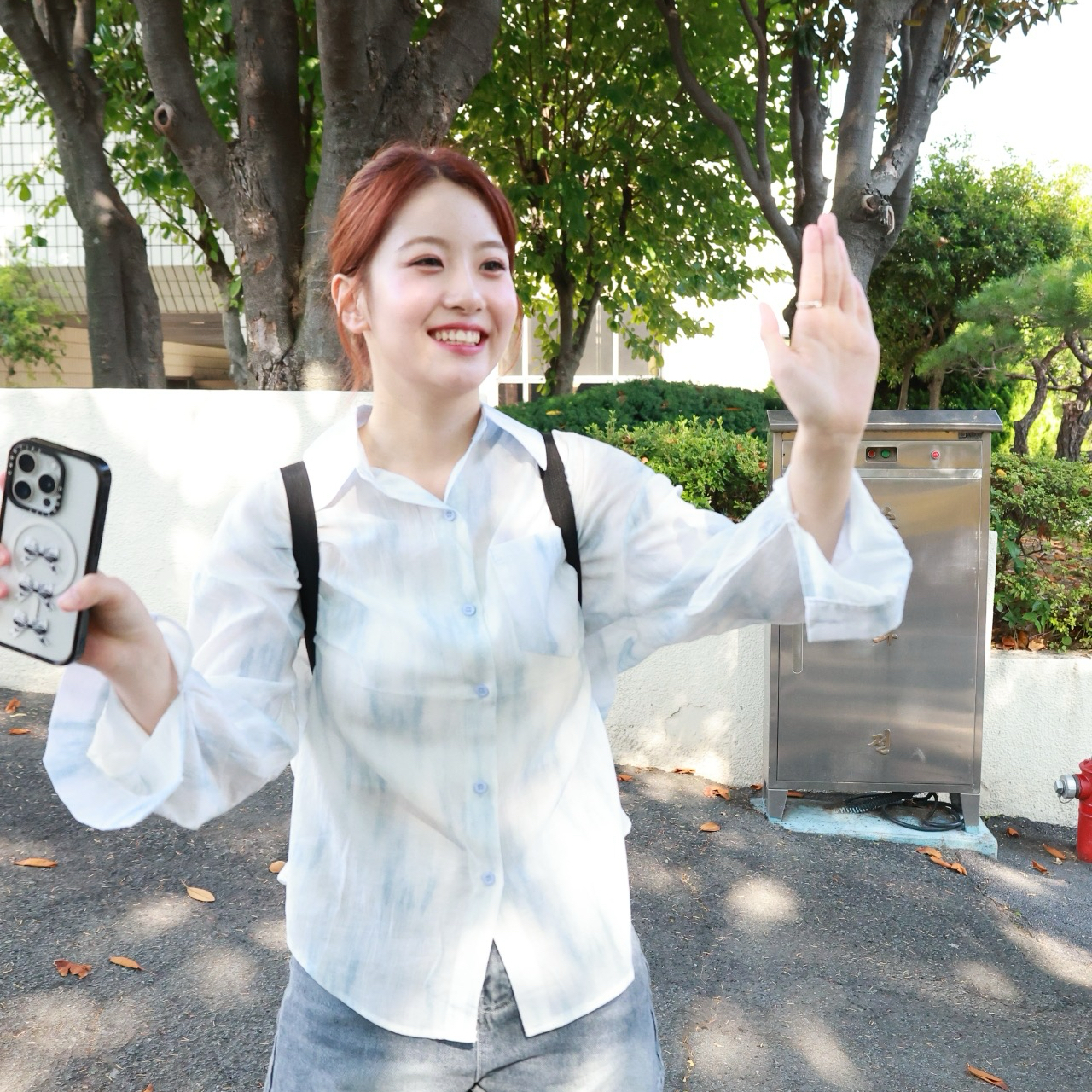A moment captured by a fan of Oh Yujin