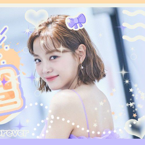 Behind-the-scenes cut of Kim Sejeong