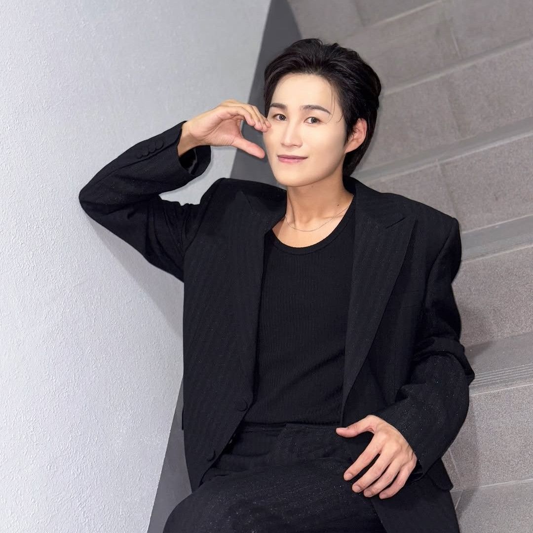 김희재의 비하인드 컷