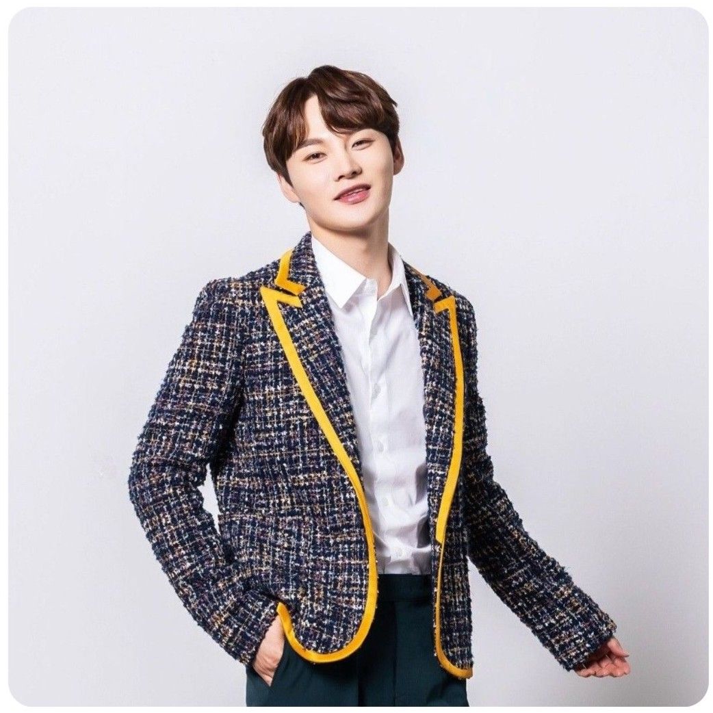 粉絲拍下的朴瑞鎮瞬間