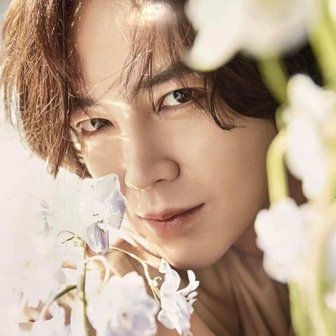 Behind-the-scenes cut of Jang Geunsuk