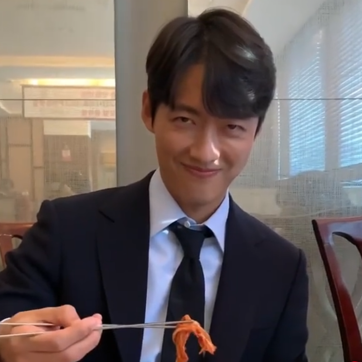 南宮珉的最新照片