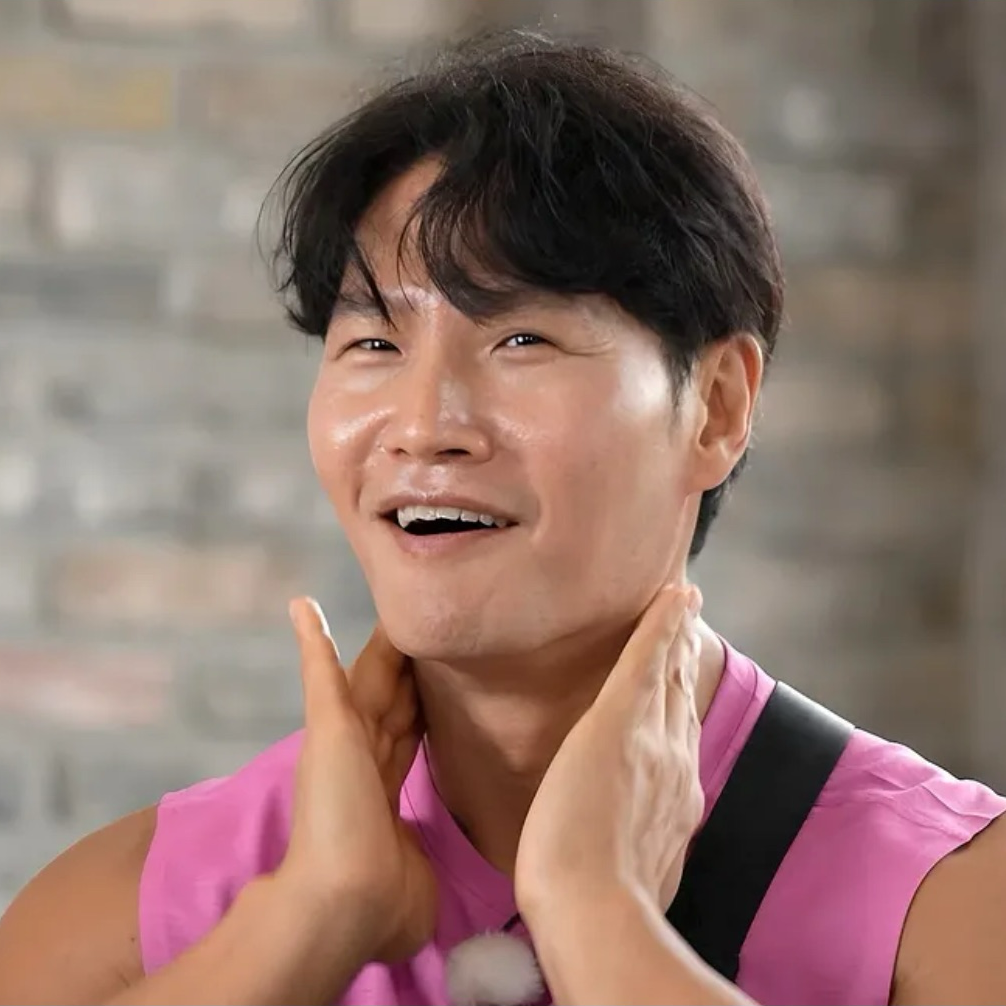 A moment captured by a fan of Kim Jongkook
