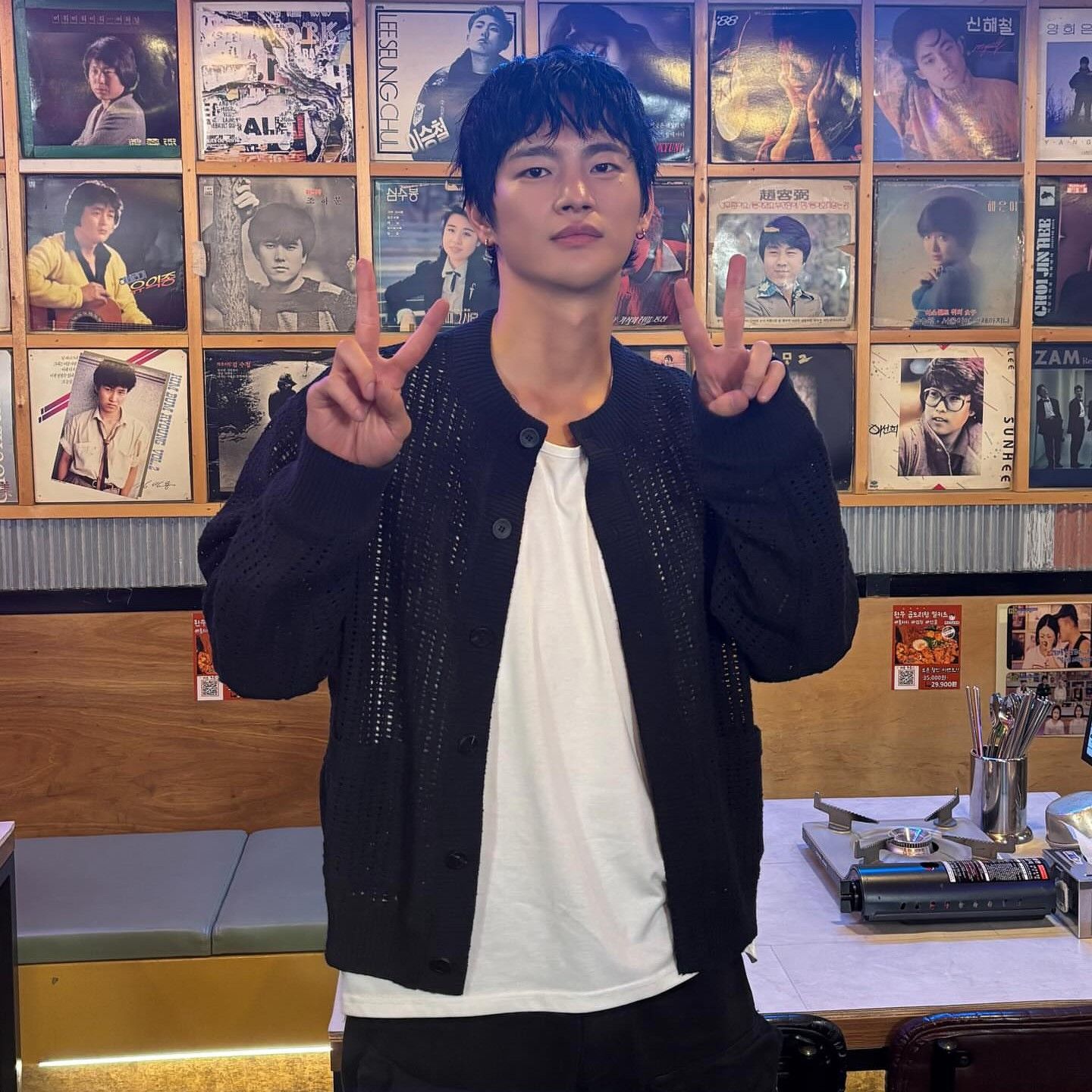 A moment captured by a fan of Seo Inguk