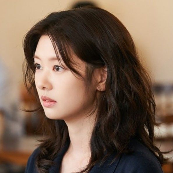 Recent activity shot of Jung Somin