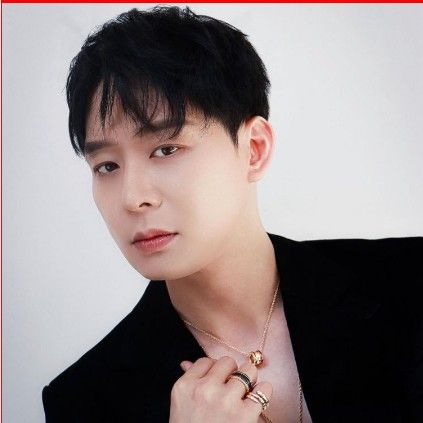 Recent activity shot of Park Yoochun