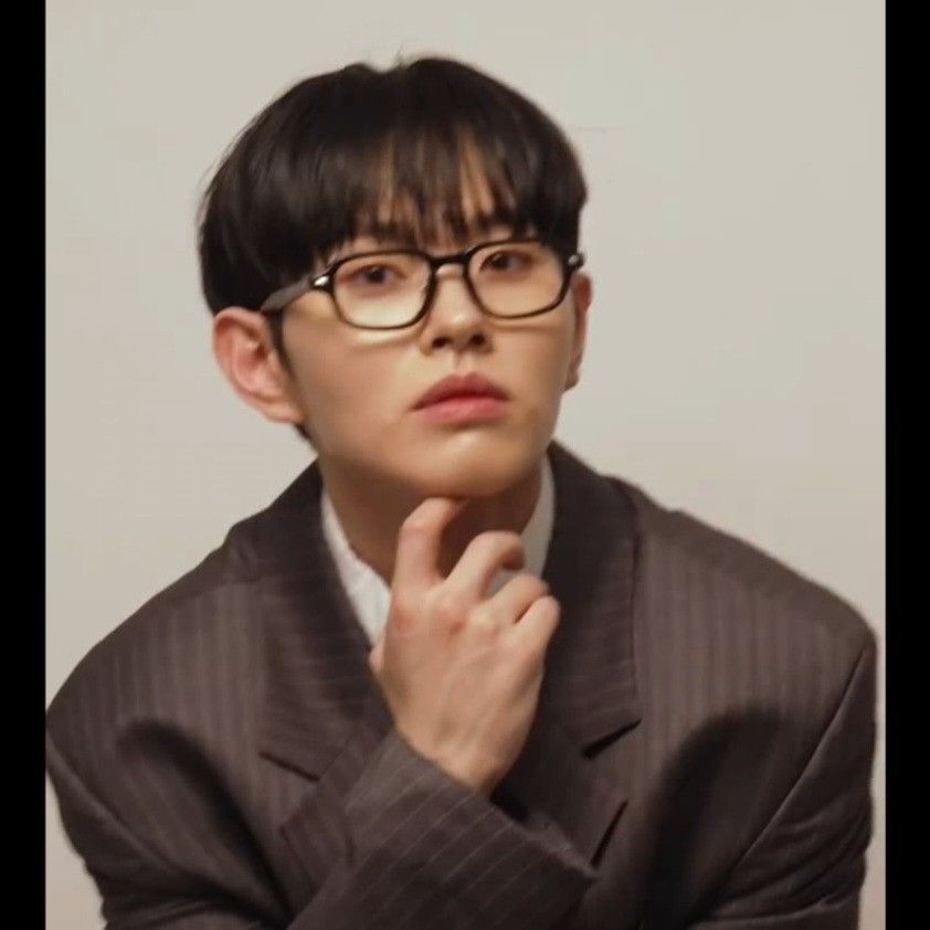 Recent activity shot of Lee Byeongchan