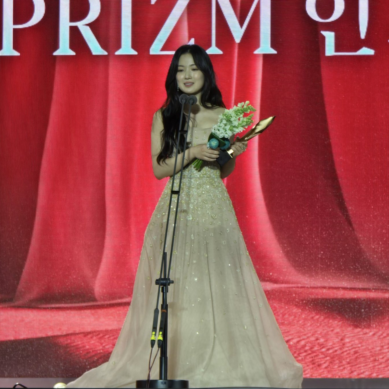 A moment captured by a fan of Kim Hyeyoon