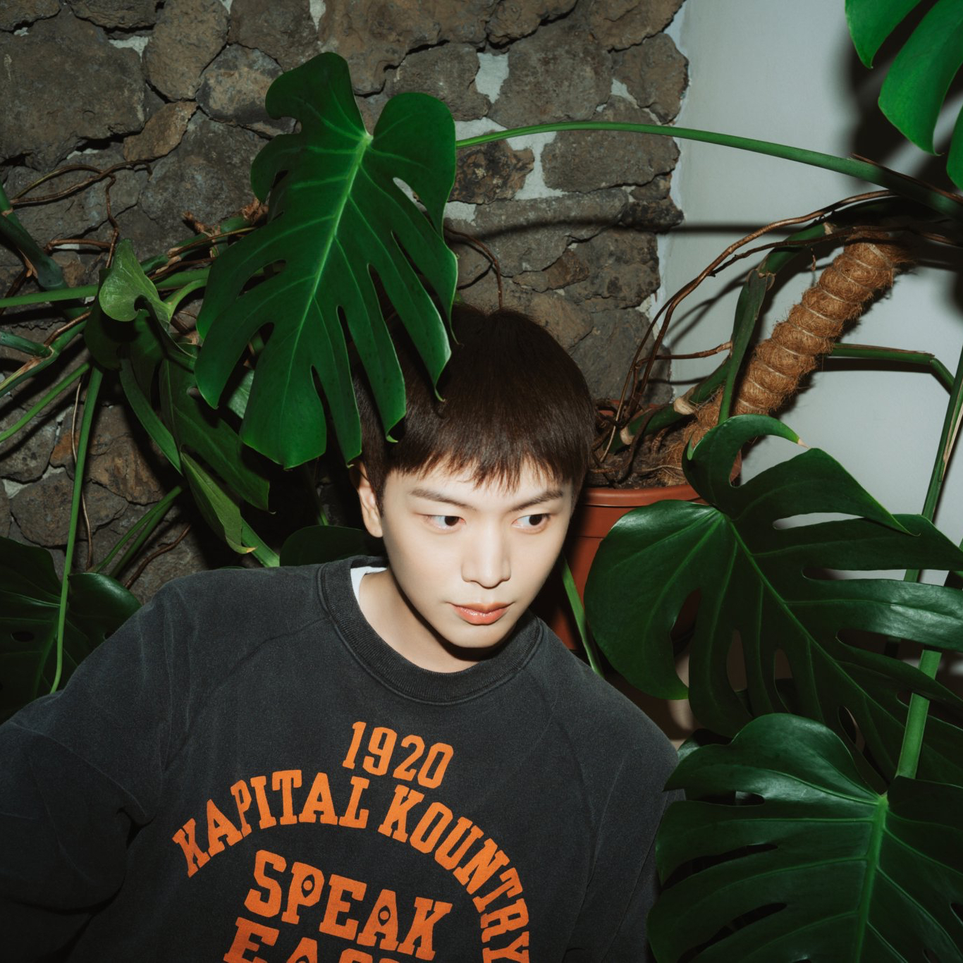 Recent activity shot of Yook Sungjae