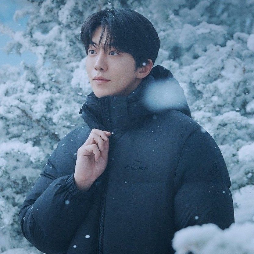 Behind-the-scenes cut of Nam Joohyuk