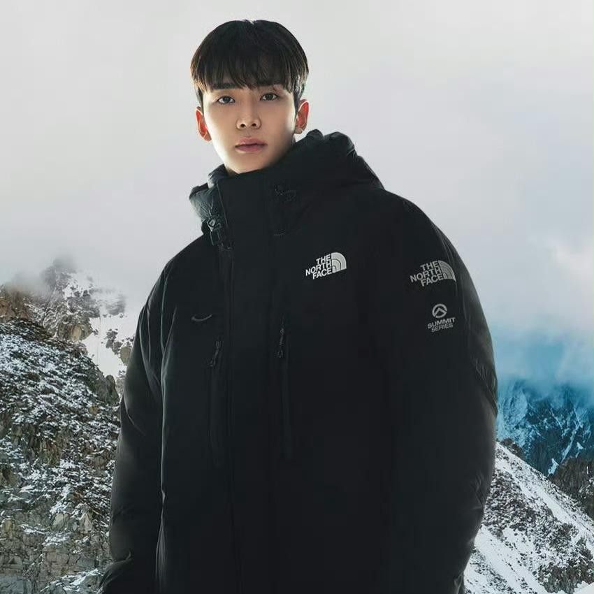 Momen yang diabadikan oleh penggemar Rowoon