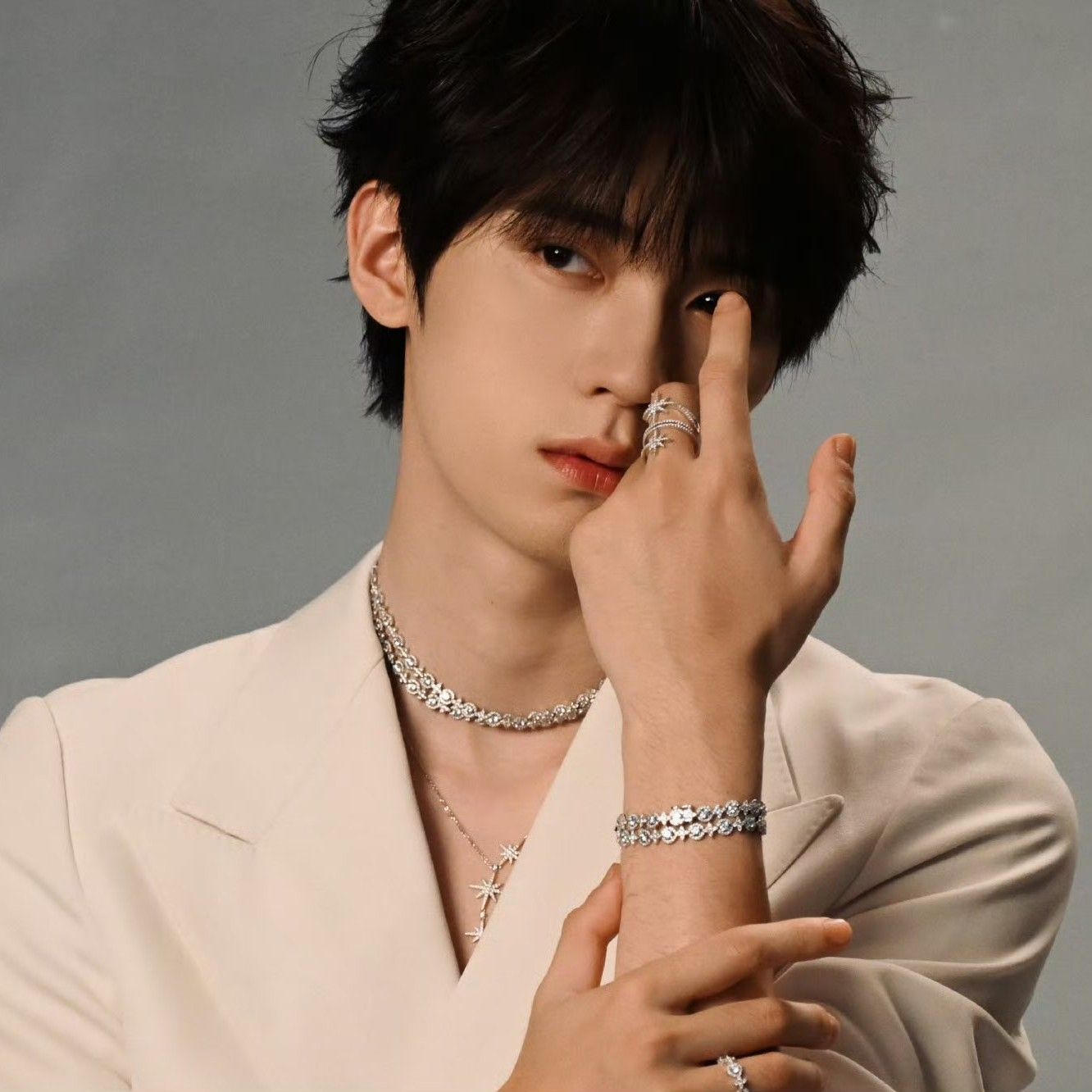 Recent activity shot of Zhou Yiran