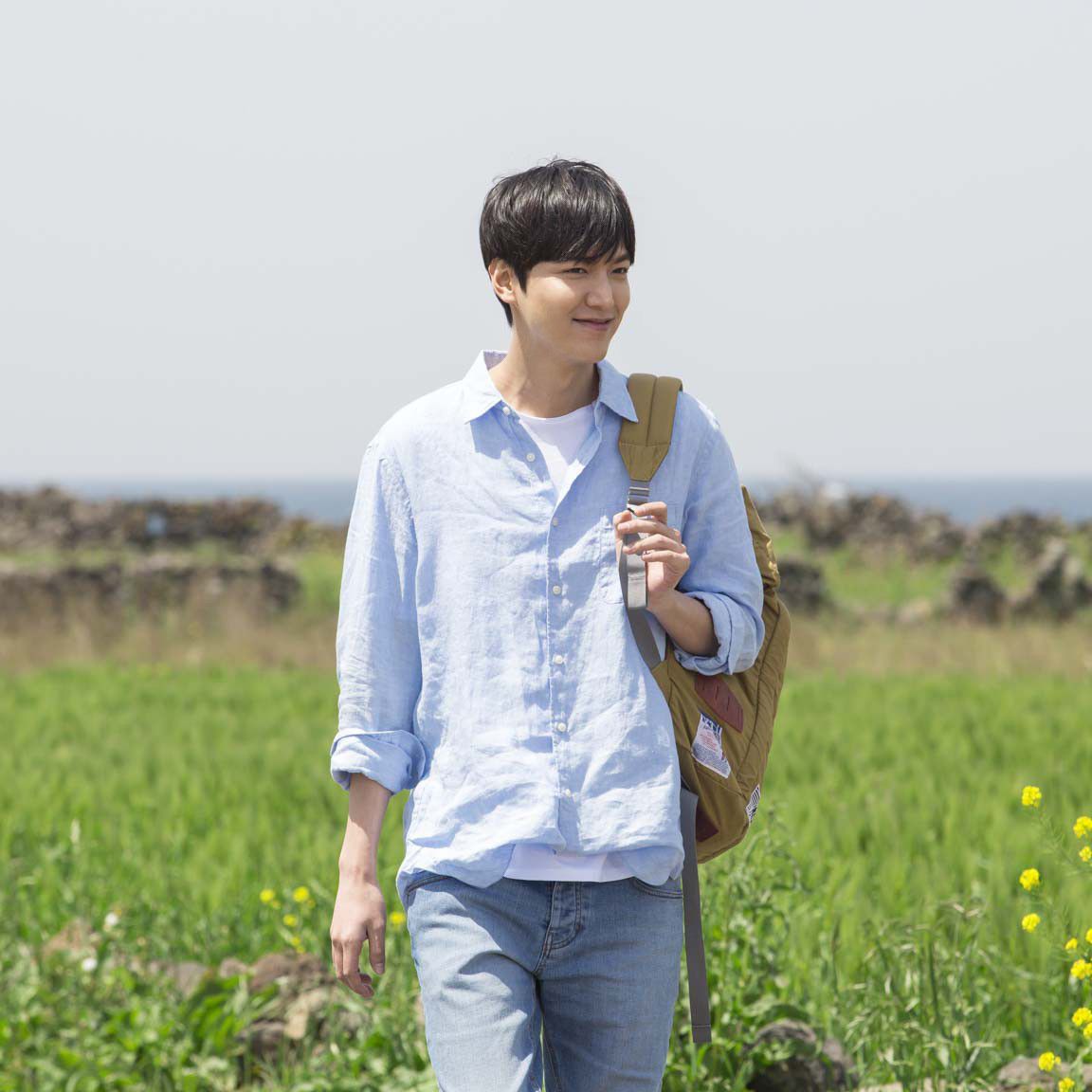 粉絲拍下的李敏鎬瞬間