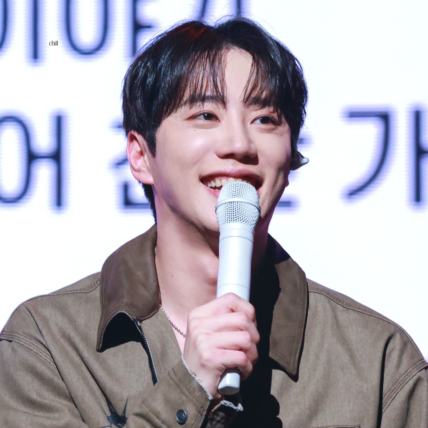 Recent activity shot of Lee Junyoung