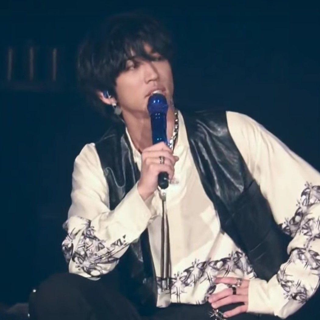 A moment captured by a fan of Lee Seungyoon