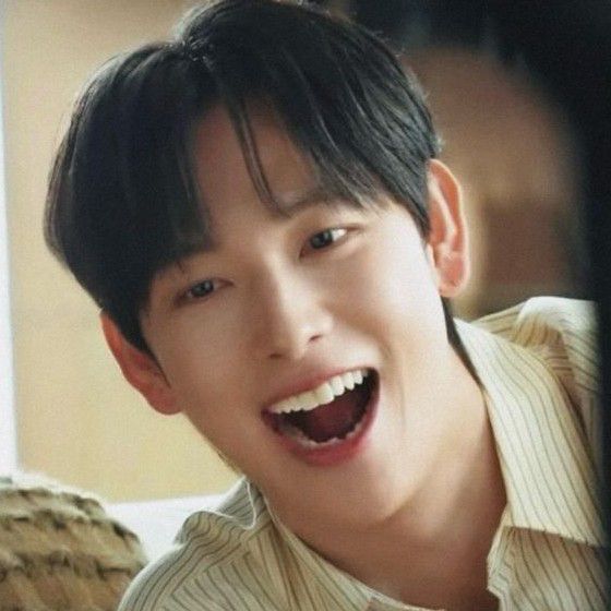 Latest photo of Lim Siwan