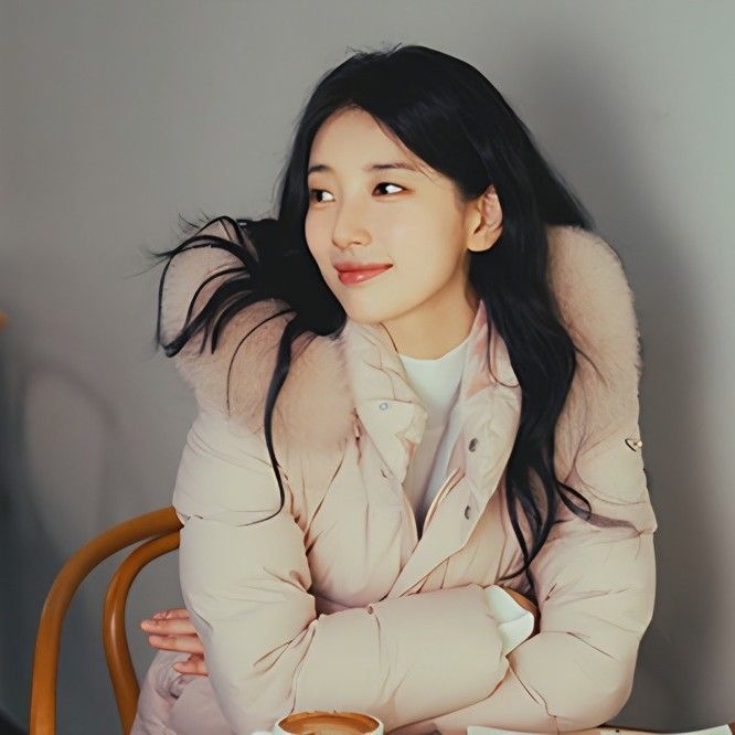 粉絲拍下的裴秀智瞬間