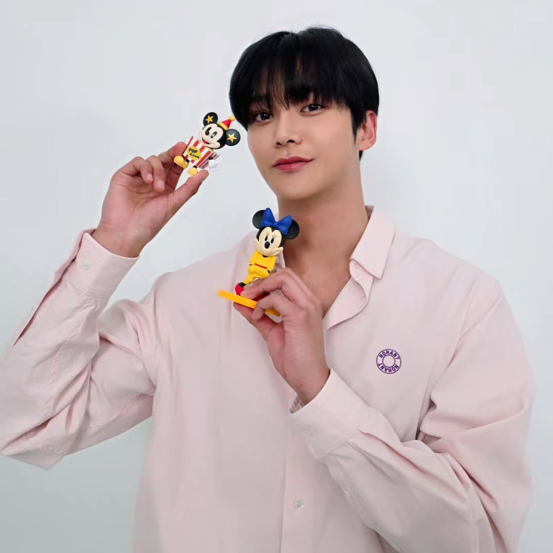 Recent activity shot of Rowoon