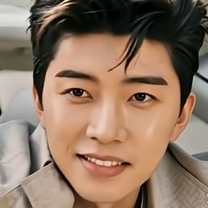 Behind-the-scenes cut of Lim Youngwoong