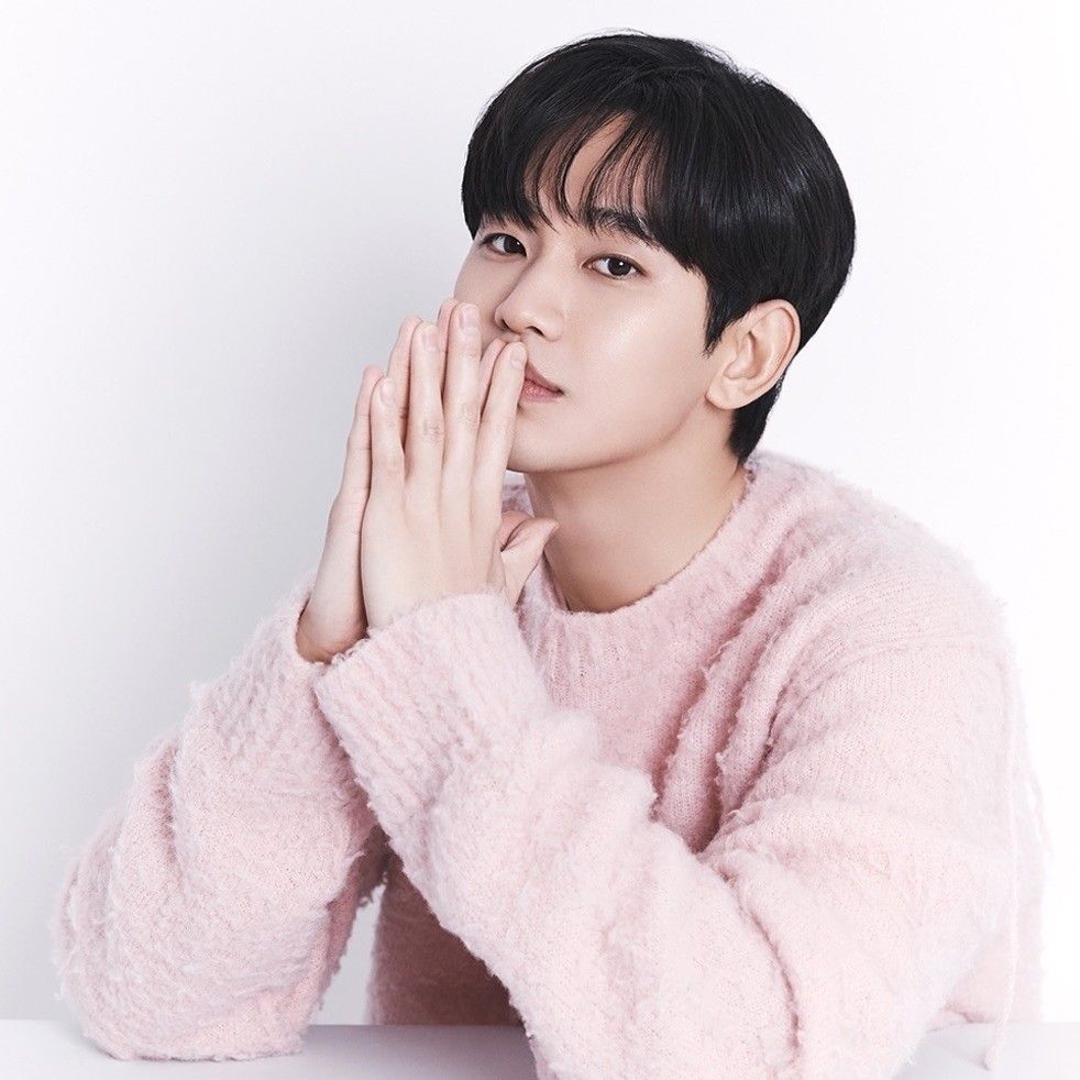 Latest photo of Kim Soohyun