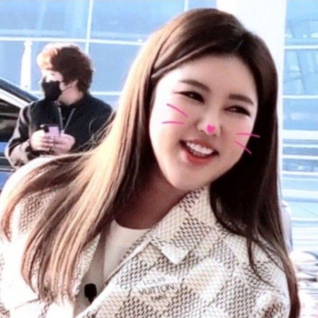 Foto kegiatan terbaru dari Song Gain