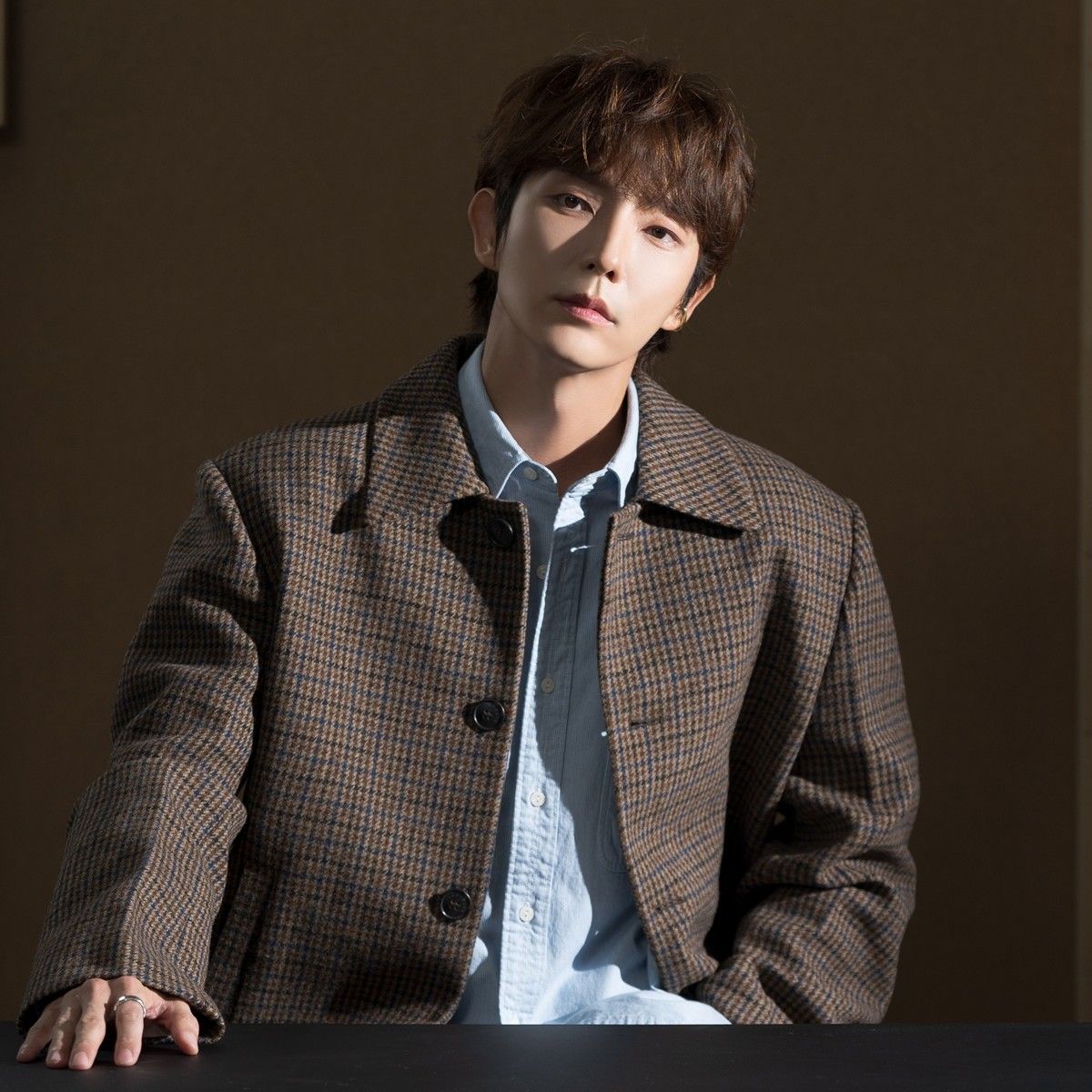Behind-the-scenes cut of Lee Joongi