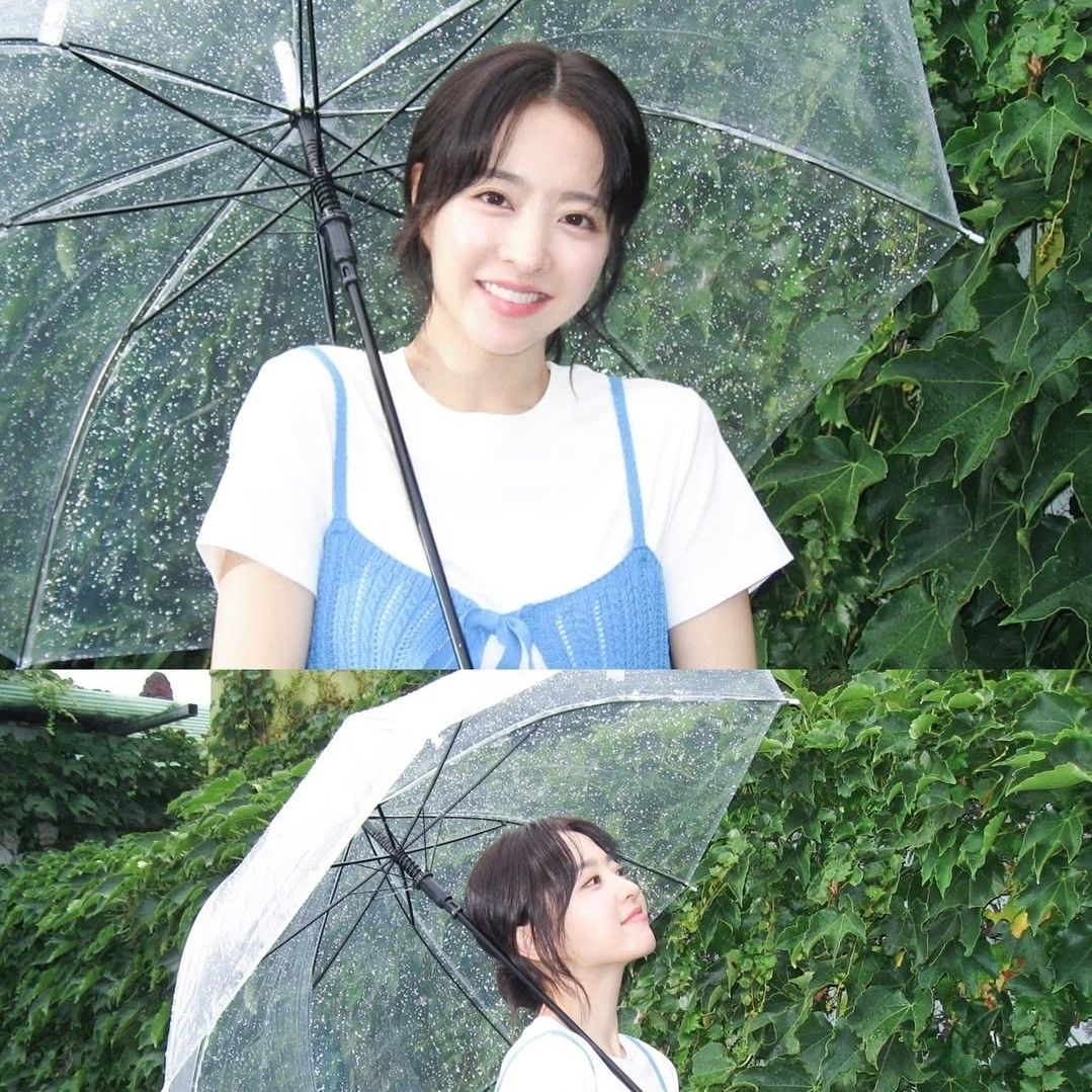 A moment captured by a fan of Park Boyoung