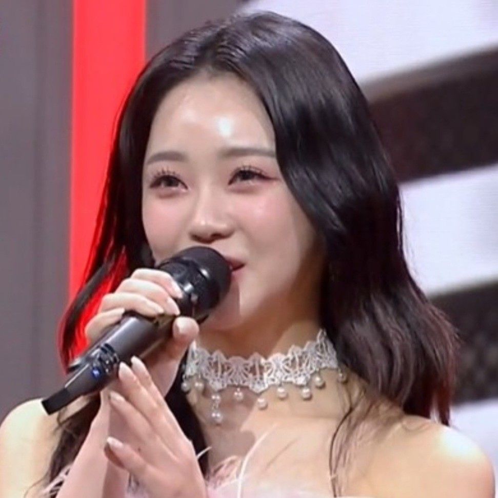 洪智允的最新照片