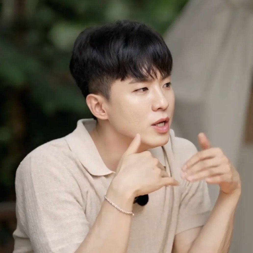 Recent activity shot of Na Taejoo