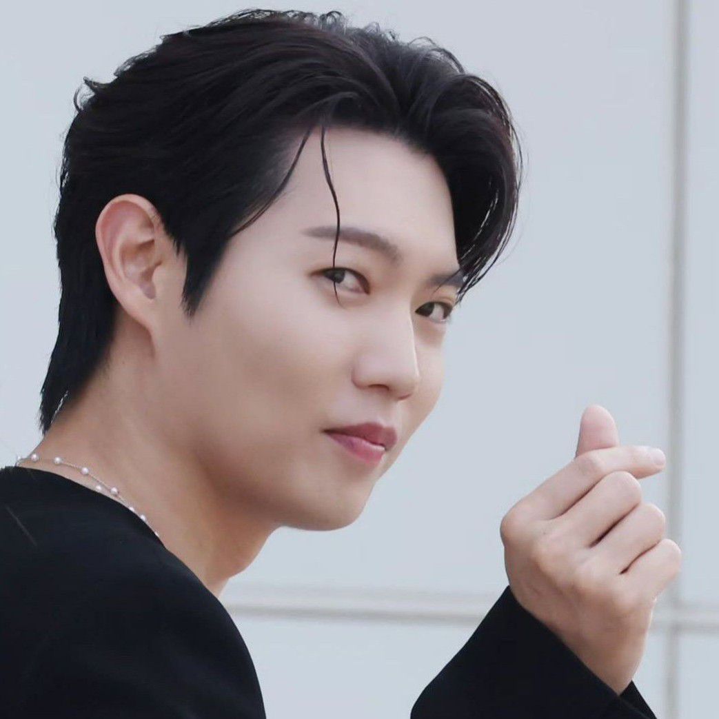 Behind-the-scenes cut of Son Taejin