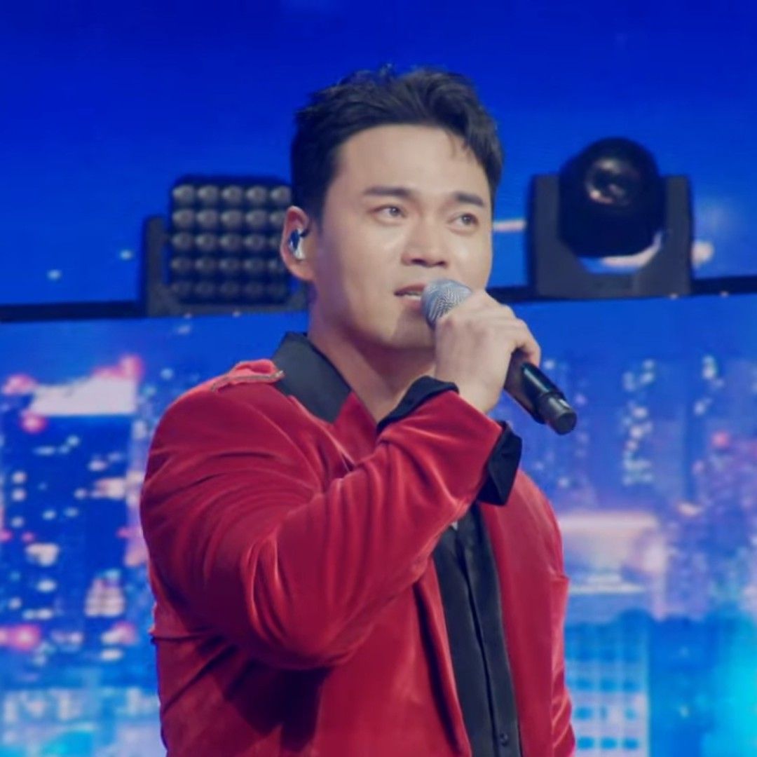 A moment captured by a fan of Lee Jung