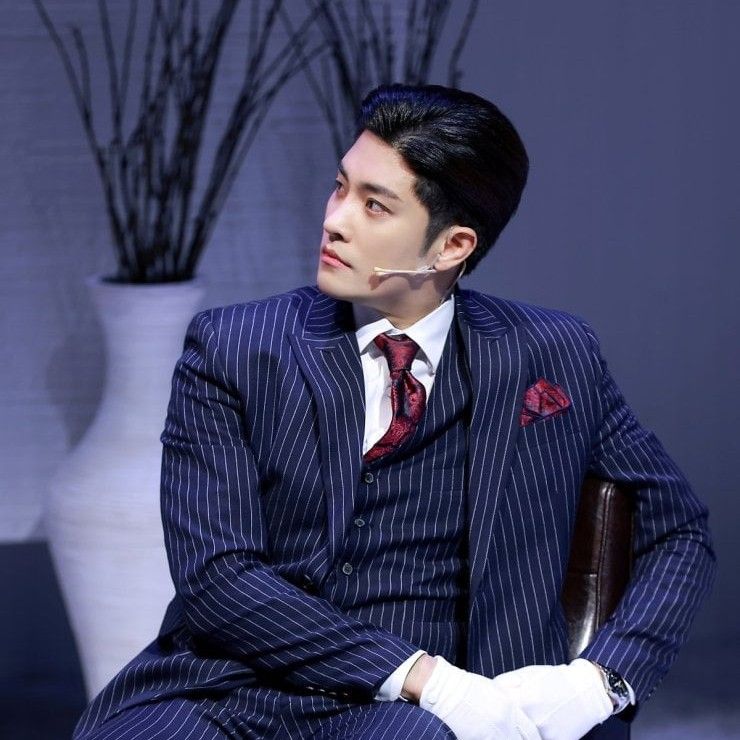 Latest photo of Sunghoon