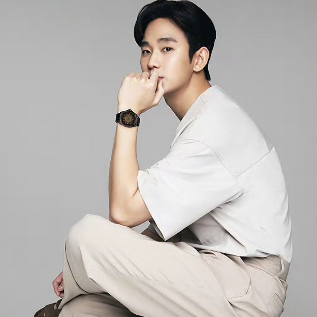 Behind-the-scenes cut of Kim Soohyun